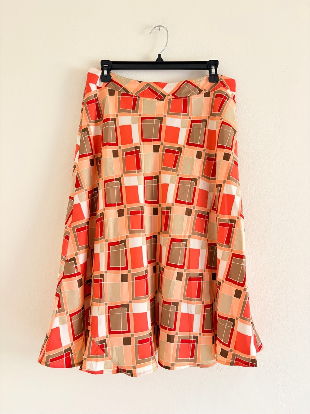 Vintage Valerie Steven’s 100% Silk  Geometric Pattern Midi Skirt